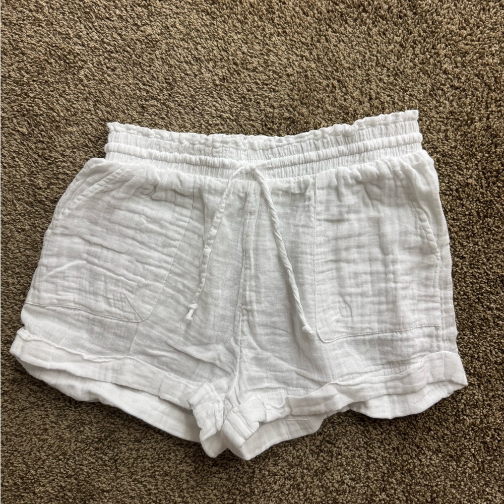 Aeropostale White High Waist Shorts